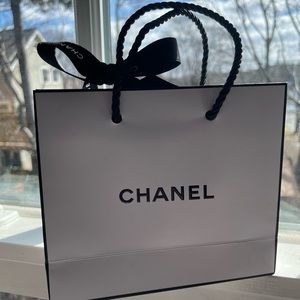 Chanel paper bag
